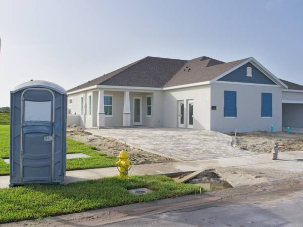 Portable Toilet Options We Offer in Pine Mountain, GA